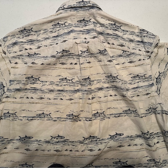 Men’s Columbia fish print short sleeve shirt - Picture 4 of 7